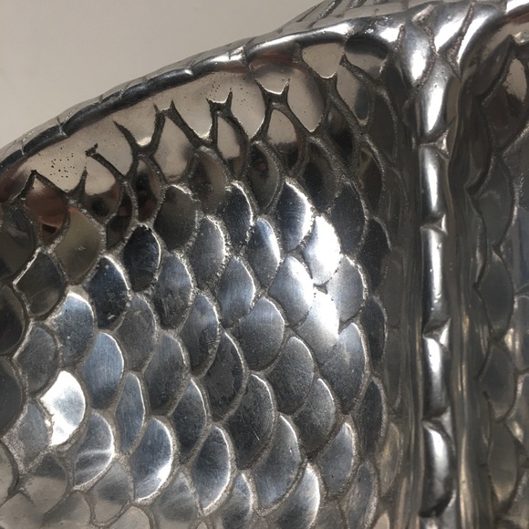 Silver tone salmon food platter - Picture 7 of 12